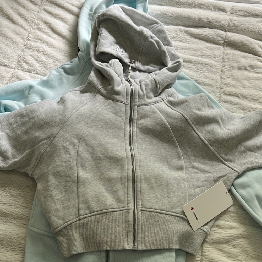 Lululemon scuba cropped hoodie